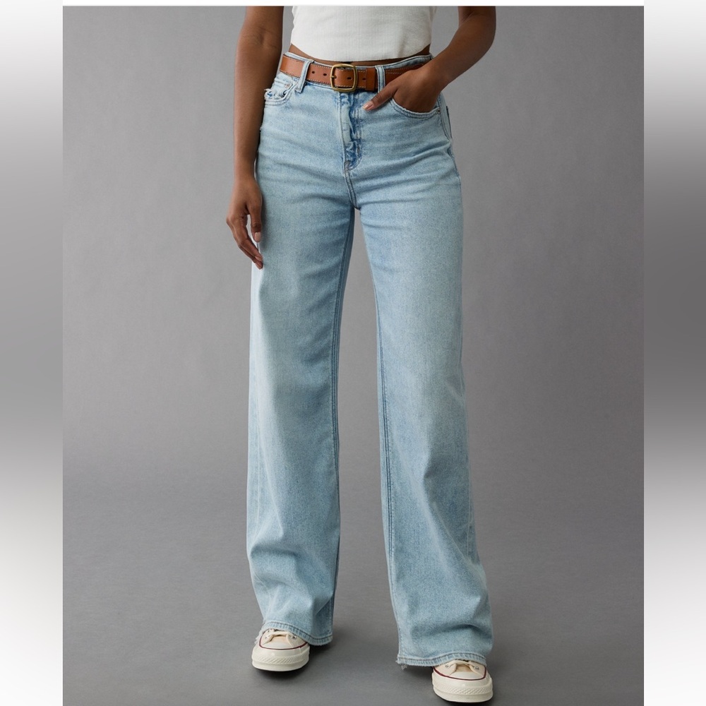 American Eagle Classic Light Blue Women's Wide Leg Jeans